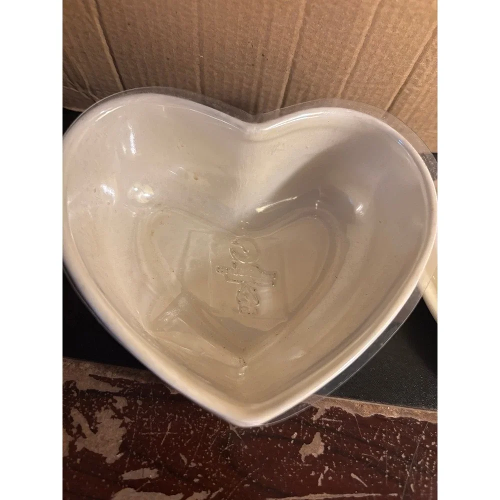 Vintage Teleflora Ceramic Heart Shaped Jewelry Trinket Box w Lid Angels Thailand
